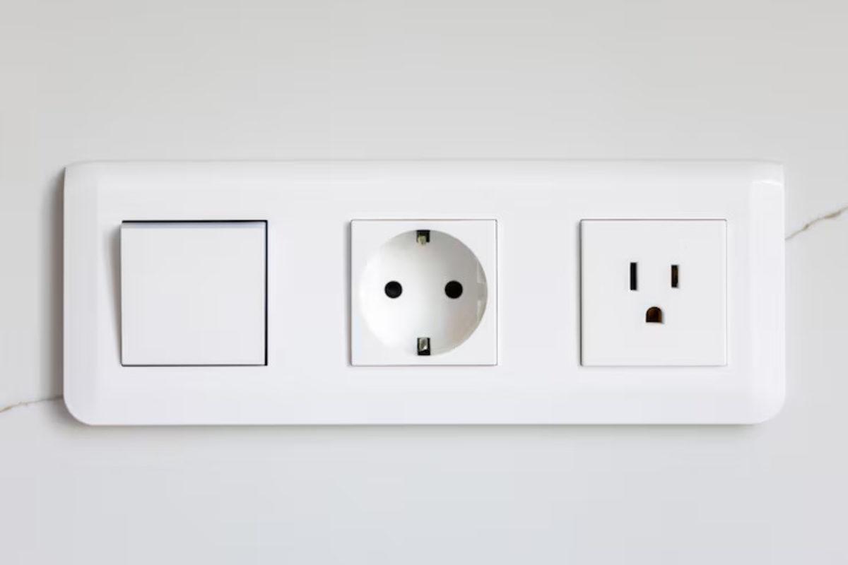 switch-sockets-white-module-modern-wall_169016-69039 (1)