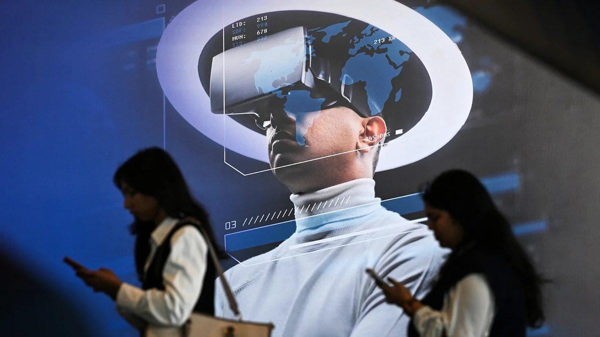 Japonya’da Rahip Açığına Yüksek Teknolojili Yanıt: Yapay Zekâ Destekli Robotlar Tapınakta Görevde - Görsel 1