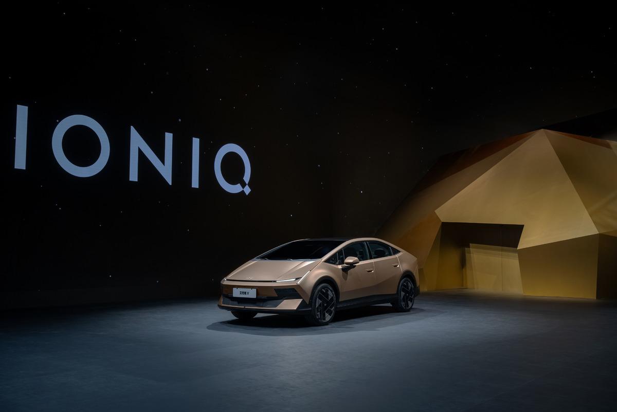 Hyundai IONIQ V ile Çin Pazarına Giriş: 600 Km Menzilli ve Teknoloji Dolu Yeni Elektrikli Araba - Görsel 4