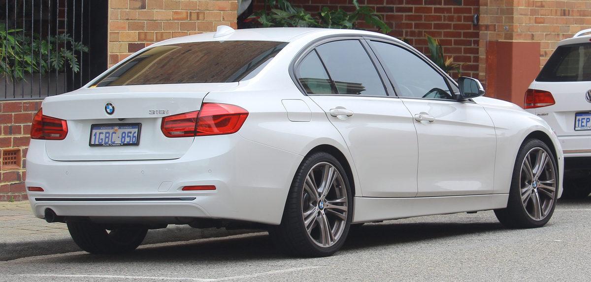 BMW F30 İkinci El mi? Kritik Sorunlar, Donanım ve 2024 Fiyatları - Görsel 10