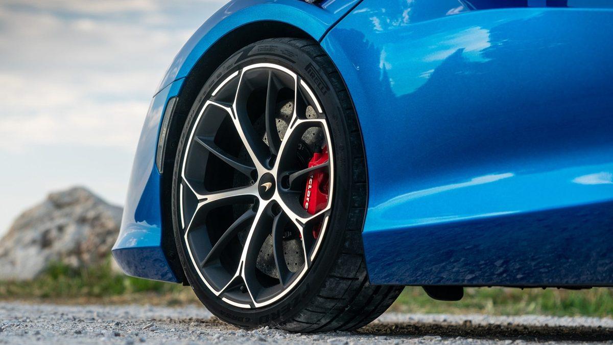 McLaren 2028'de İlk Hibrit SUV'sunu P47 ile Tanıtacak: 500 Milyon Sterlin Yatırım - Görsel 5