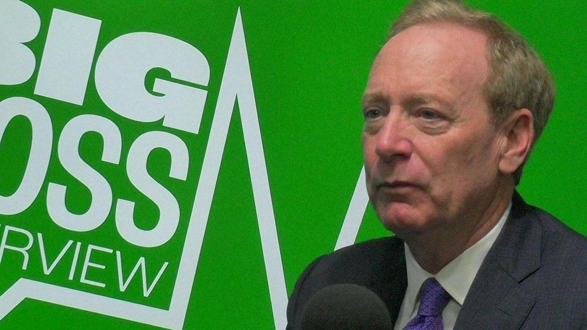 Microsoft Başkanı Brad Smith'ten Yapay Zekâya Acil Düzenleme Çağrısı 20 Microsoft Başkanı Brad Smith'ten Yapay Zekâya Acil Düzenleme Çağrısı - Görsel 2